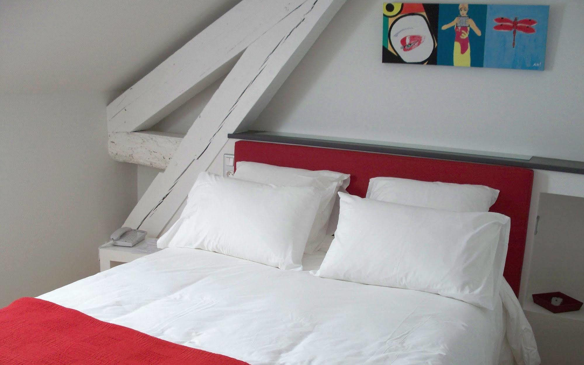Le Manoir D'Agnes Logis Hotel Restaurant Tarascon-sur-Ariege Luaran gambar